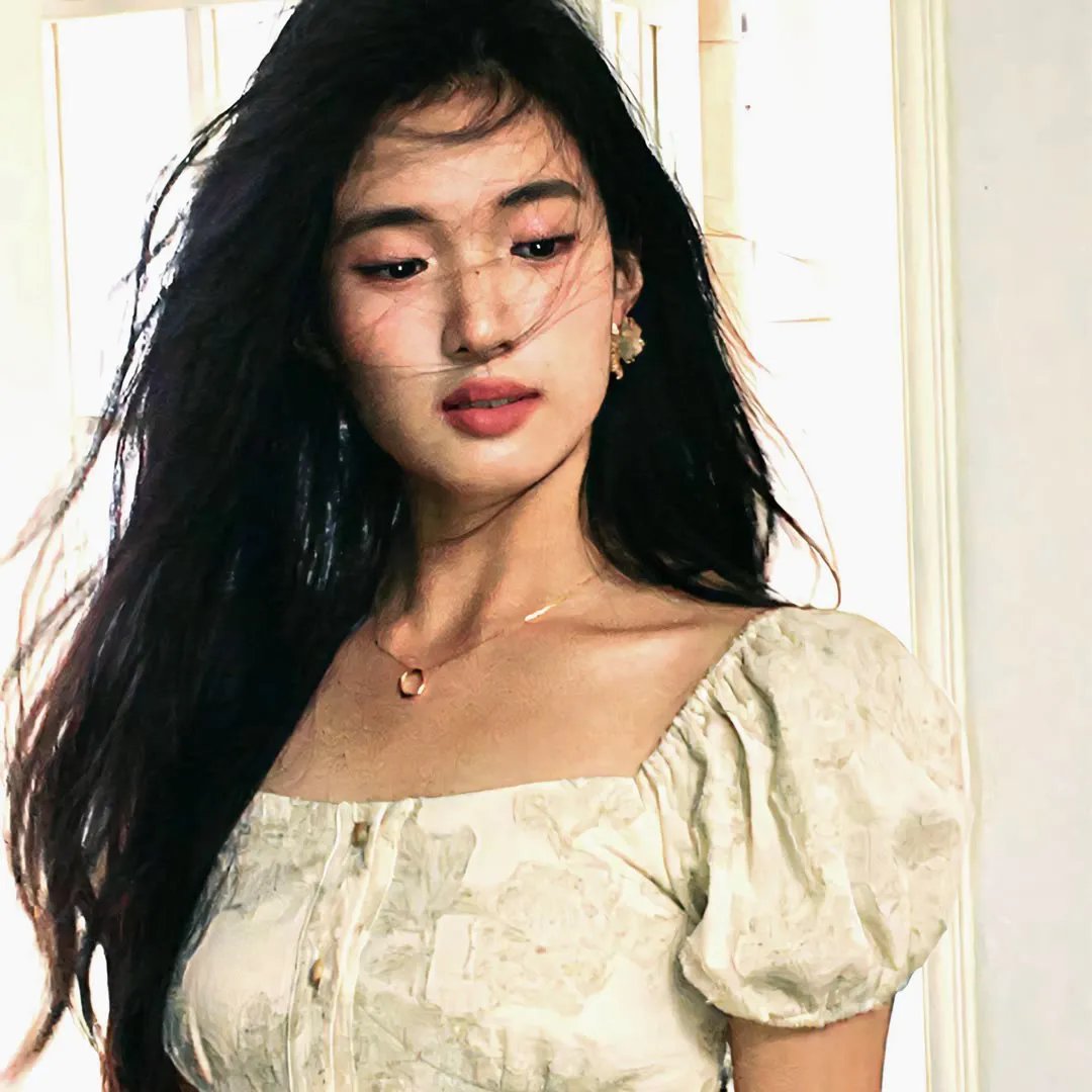 完美普通家庭封面